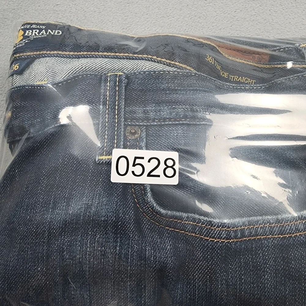 Lucky Brand 361 Jeans Mens 42x36 Blue Straight Leg Vintage Relaxed Fit